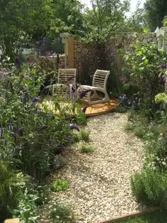 Bringing It All Together. WILD IN THE CITY GARDEN –Hampton Court Flower Show 2010