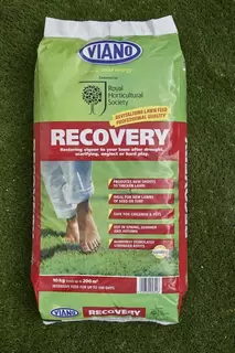 Mo Bacter Recovery – Brilliant for water stressed lawns