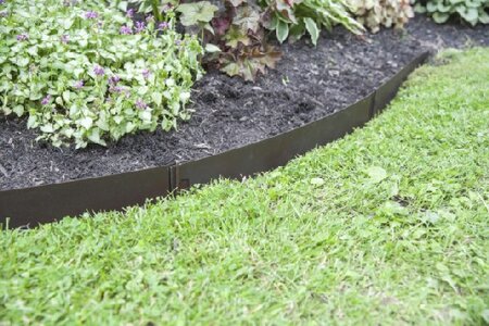 Straight Edge Landscape Edging Kit - image 1