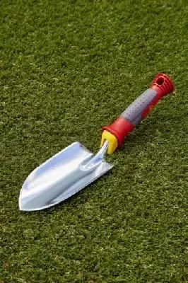 Wolf Wide Hand Trowel