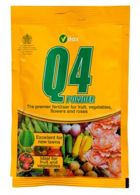 Vitax Q4 Fertiliser