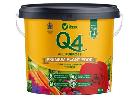 Vitax Q4 Fertiliser
