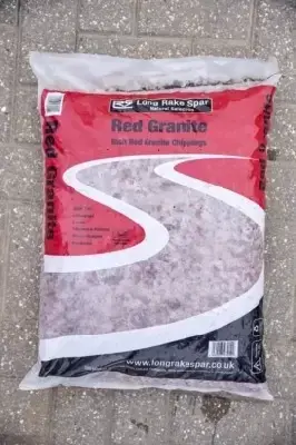 Red Granite Chips - image 1