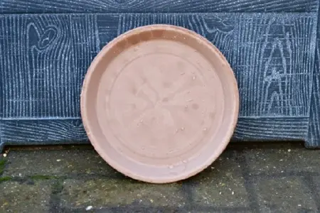 Pot saucer round