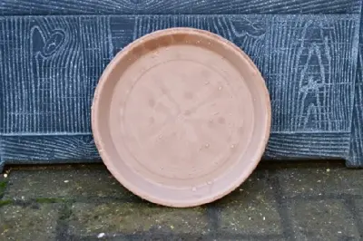 Pot saucer round