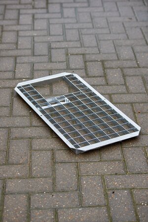 Fountain Pond Metal Grid Rectangular - image 2