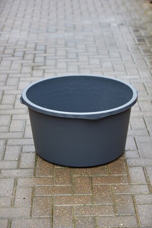 Fountain Pond Victoria Round - image 1