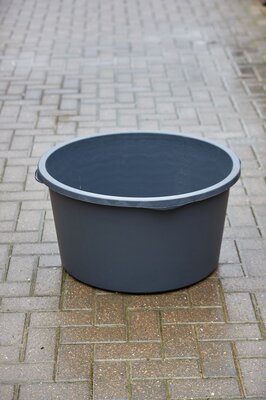 Fountain Pond Victoria Round - image 1