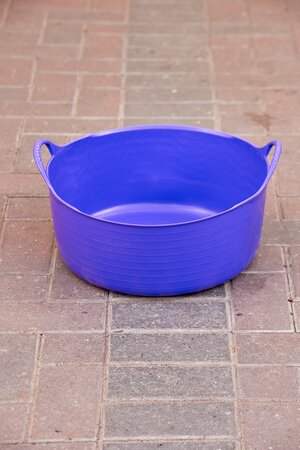 Gorilla Tub, Small Shallow