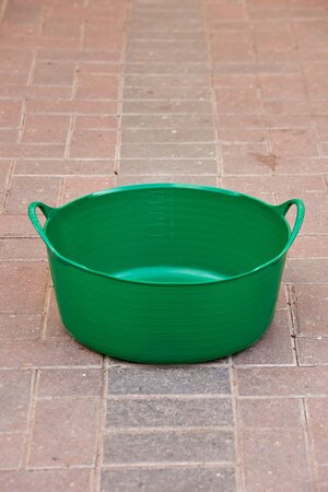 Gorilla Tub, Small Shallow