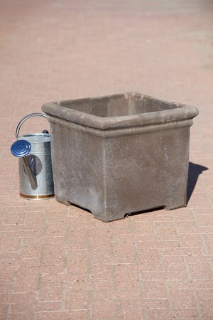 Pot Handmade Quadro con Grigio - image 1